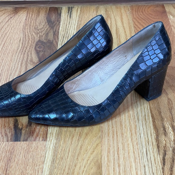 Corso Como Ryanna leather snake embossed pointed toe heels - Picture 4 of 14